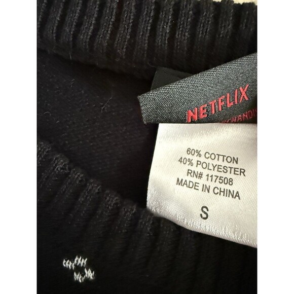 Stranger Things Sweater Size-S Alphabet Pullover Christmas Ugly Light Up WORKS - Picture 2 of 3